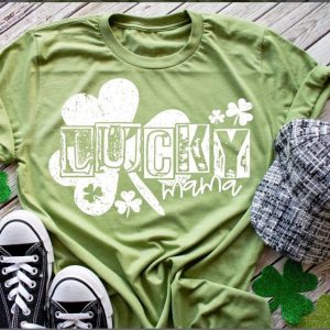 Lucky Mama St Patricks Day Tee