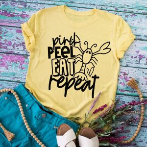 Ladies Cajun Crawfish Pinch Peel Eat Repeat Graphic Tee